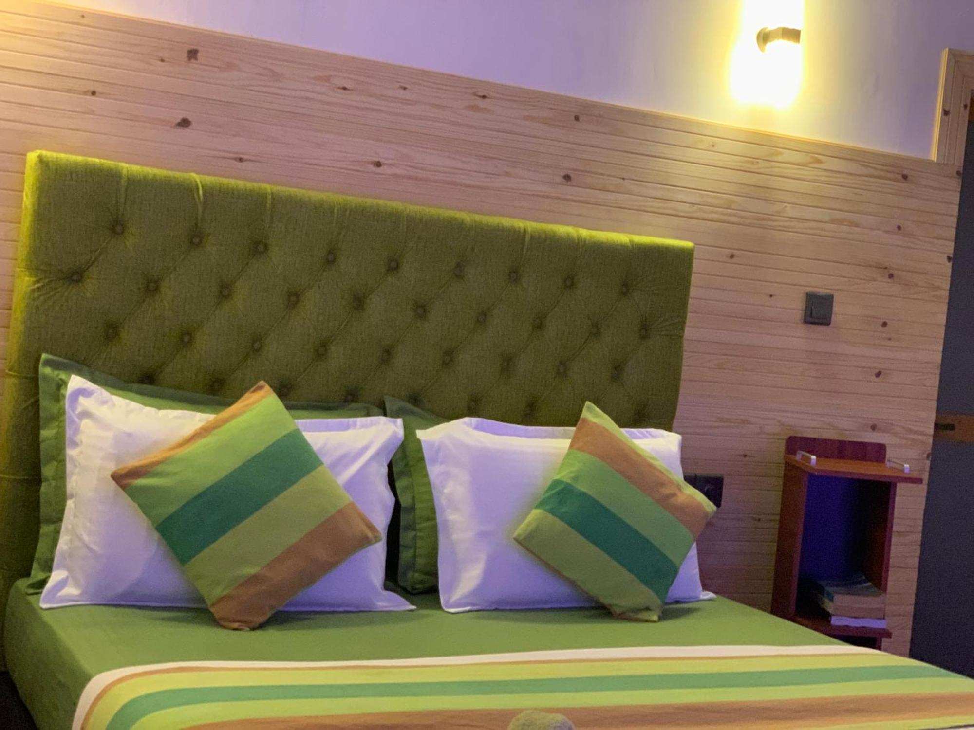 Mc Queen Homestay Ella Bagian luar foto